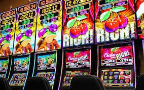 ra999 Live Tables, Slots aur Sportsbook